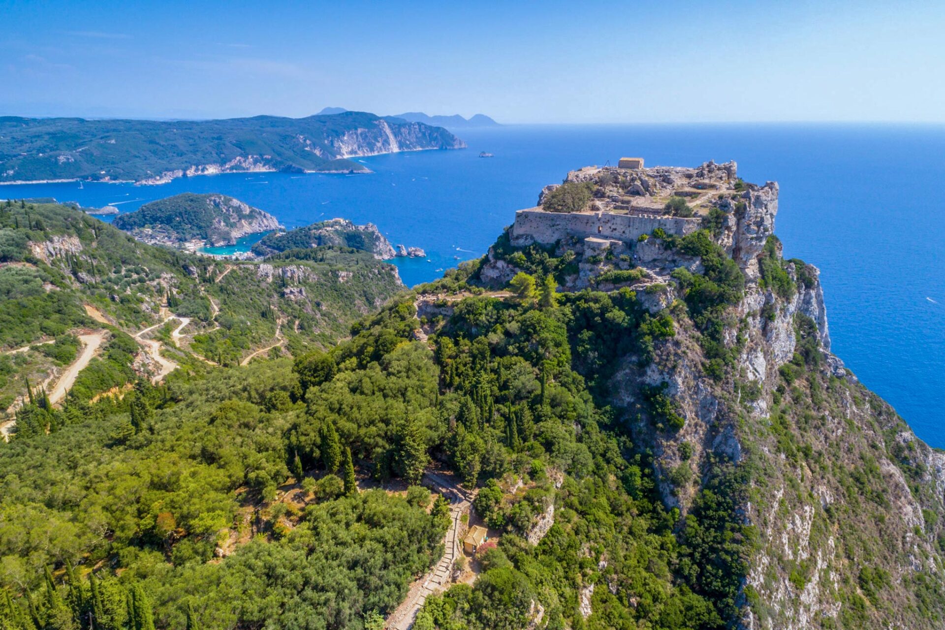 Corfu Small Group Tour: Admire the Most Iconic Sights of Corfu in One Day