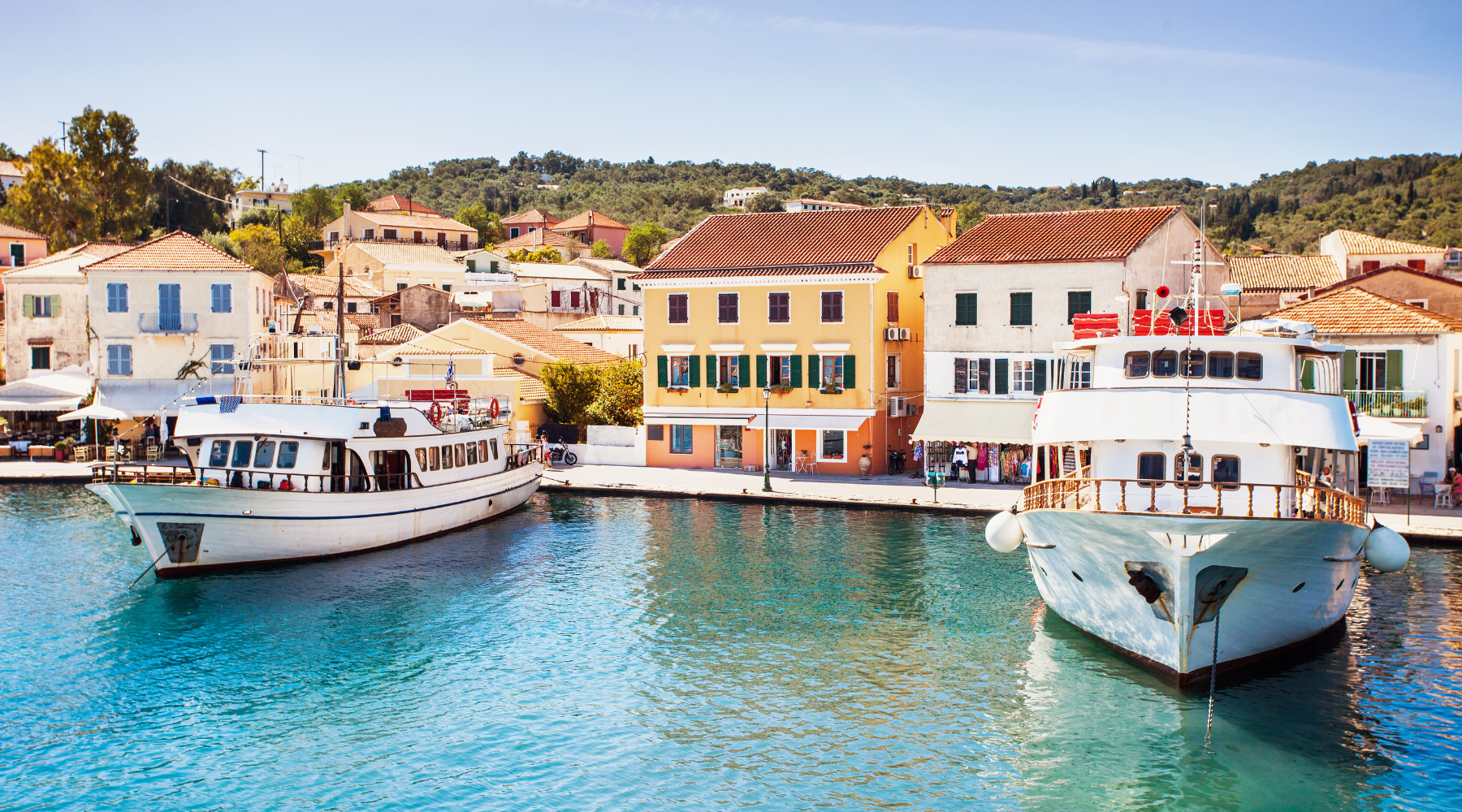 Private boat trip Corfu to Paxos