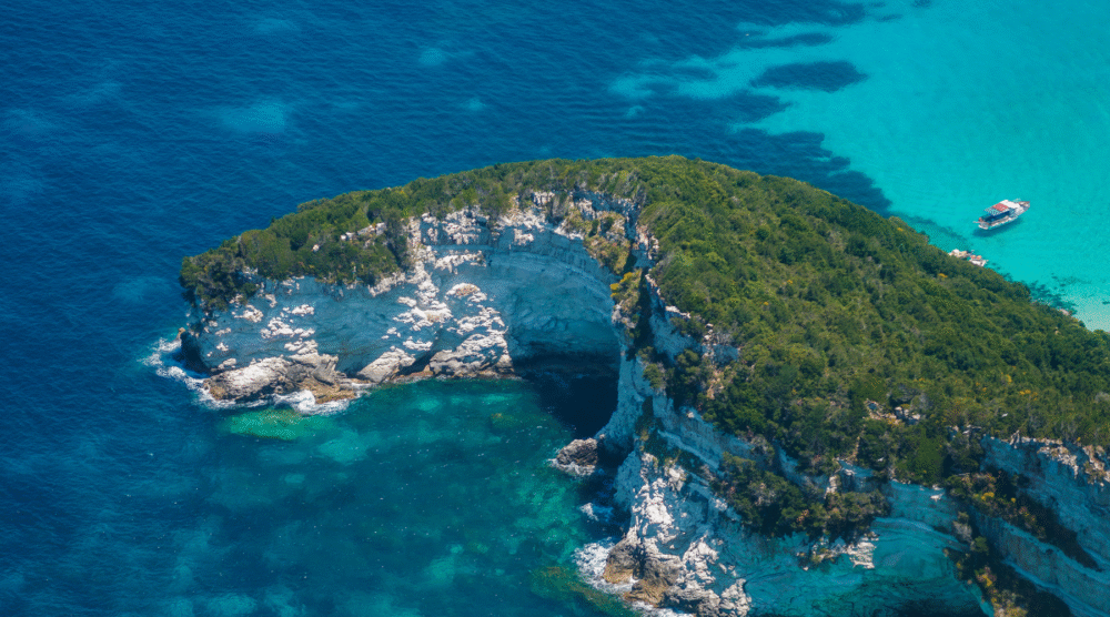 Private boat trip Corfu to Paxos